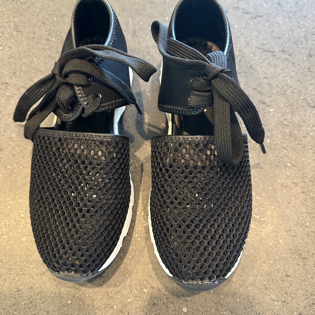 "All Black" Women's Black Mesh Sneaker/Shoes